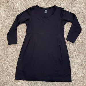 Large long sleeve Duluth Trading Co dress